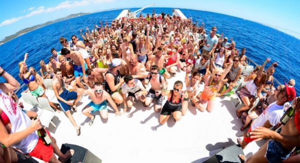 Boat Party Volcanic Las PAlmas 1 scaled