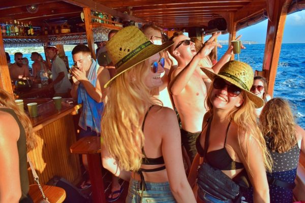 boat party mallorca barca samba